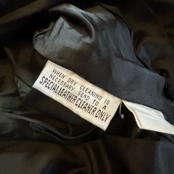 Vintage Black Leather Cropped Jacket - Picture 10 of 15